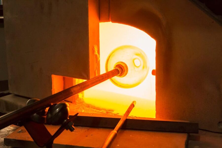 Glass blowing in Prague - Watching molten glass become an object