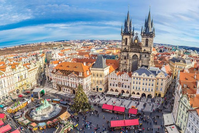 Grand Tour of Prague "among history, legends and curiosities" (NO ENGLISH) - Nerudova and the royal side of Lesser Town