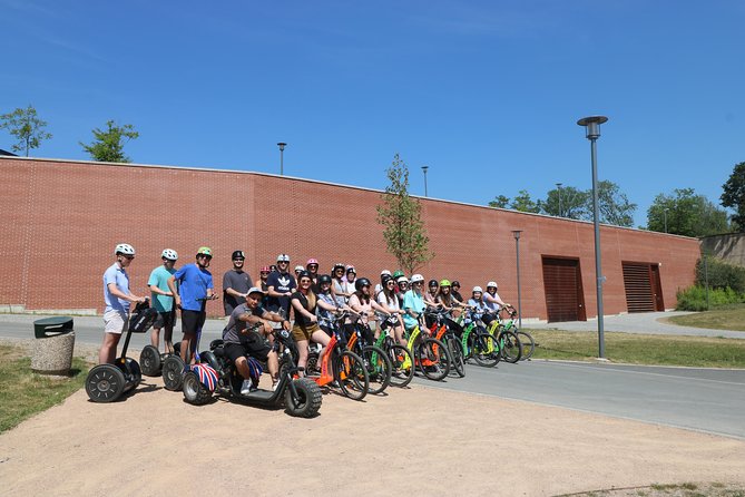 Grandiose half-day guided tour of Prague on Segway and eScooter - Prague Castle and the high ground above Malá Strana