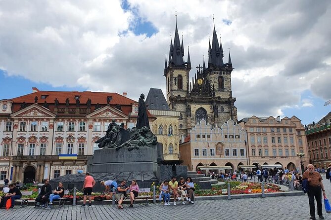 Guided Old Town & Jewish quarter Walking Tour Prague (Tip-based) - Why this walking route works so well in Prague