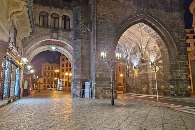 Guided Old Town & Jewish quarter Walking Tour Prague (Tip-based) - The Astronomical Clock and Our Lady before Týn