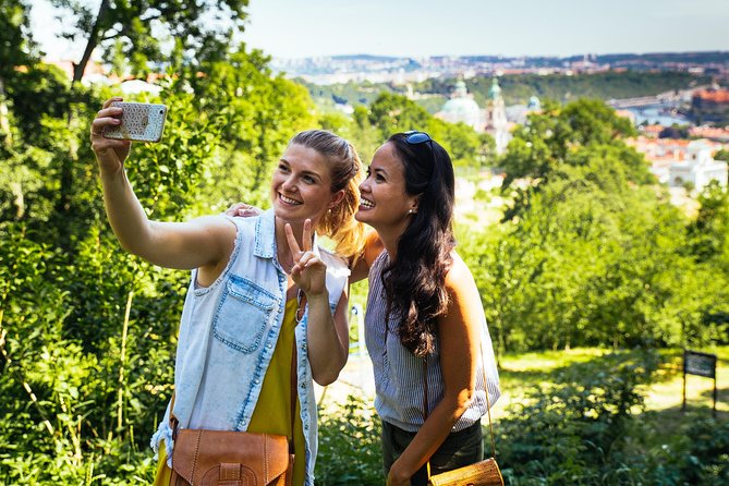 Highlights & Hidden Gems With Locals: Best of Prague Private Walking Tour - Why this private Prague walk works so well