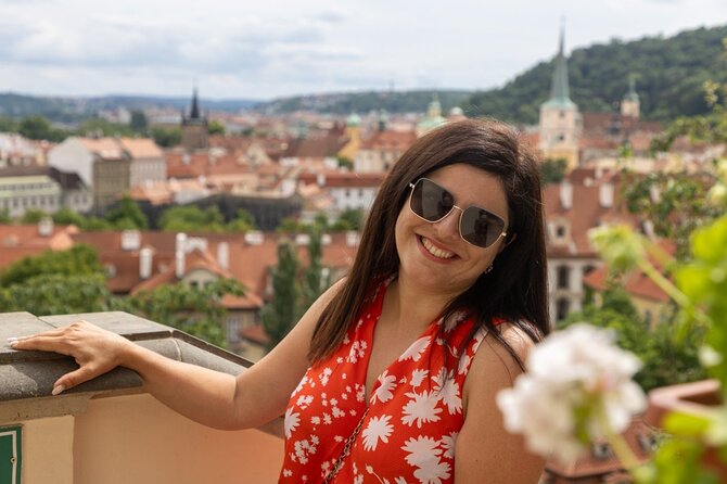 Highlights of Prague with a Funny and Local Guide - The Dancing House and a paid rooftop drink