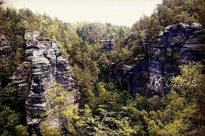 Hiking in Bohemian Switzerland - a day trip from Prague - Edmund Gorge and the second boat ride