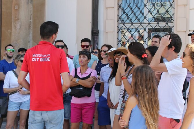 Historic Highlights Walking Tour from Prague - Finding the meeting point in Old Town Square