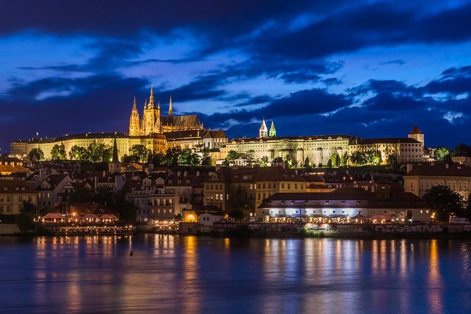 Johnny's Prague Photography Tour - Manes Bridge: Charles Bridge from a quieter angle