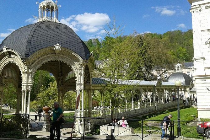 Karlovy Vary day trip from Prague with lunch - Making the most of free time