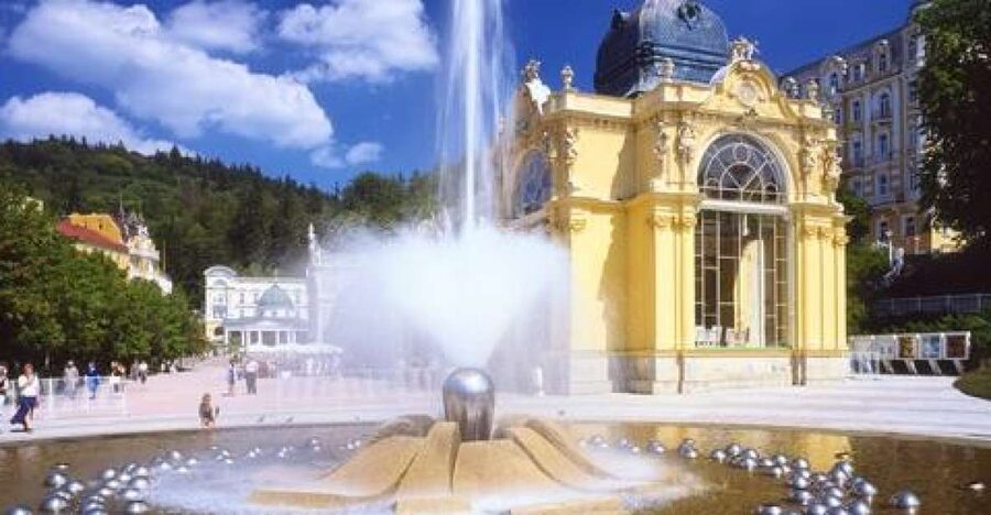 Karlovy Vary & Marianske Lazne Tour from Prague with Lunch - Key details before you book