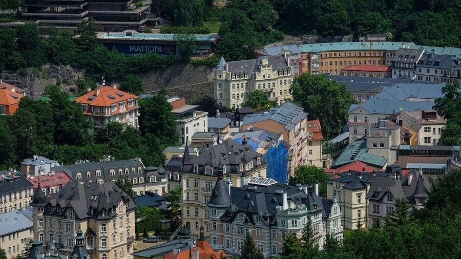 Karlovy Vary: Private Walking Tour - Starting at St Mary Magdalene’s Church