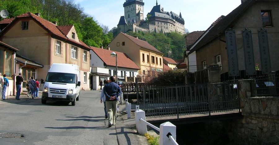 Karlstejn Castle & Crystal Manufactory - Private Tour - Leaving Prague in a private car
