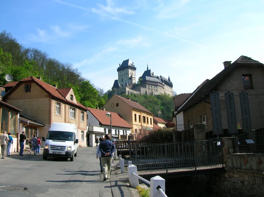 Karlstejn Castle & Crystal Manufactory - Private Tour - How the $518 price works for your group