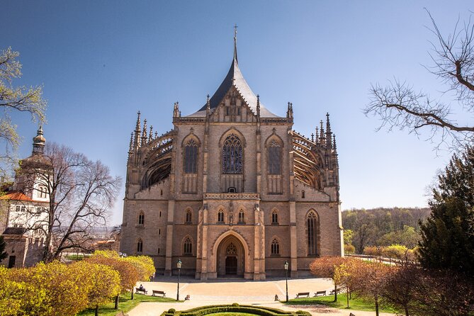 Kutna Hora Private Day Trip from Prague by Train - Into Kutná Hora by local bus