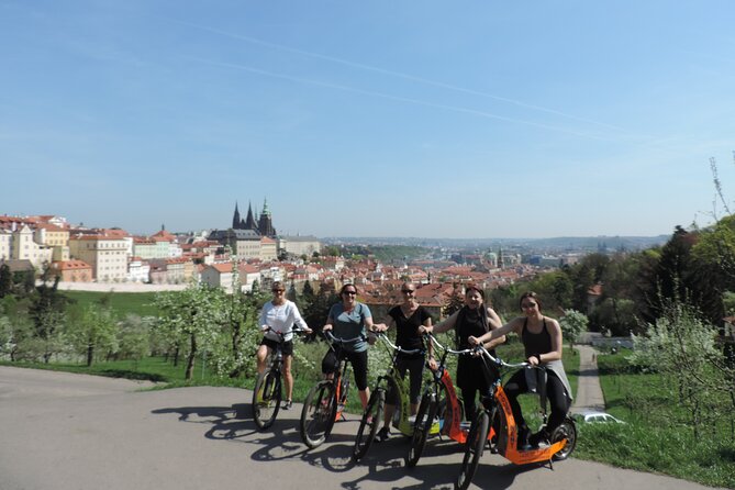 Live-Guided e-Scooter Tour of the Old Town of Prague, 60 min - What the guide adds to the ride
