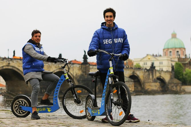 Live-Guided e-Scooter Tour of the Old Town of Prague, 60 min - Starting at Maltezské Square in Lesser Town