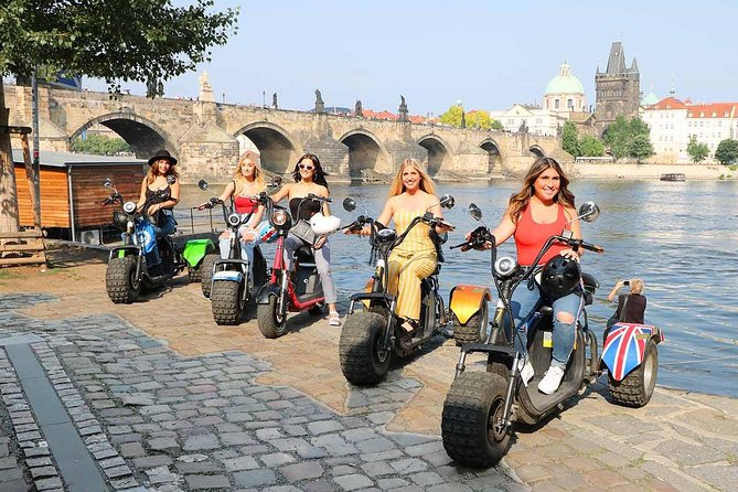 Live-Guided ️Trike-Harley️ Viewpoints tour of Prague - Key things to know before you book