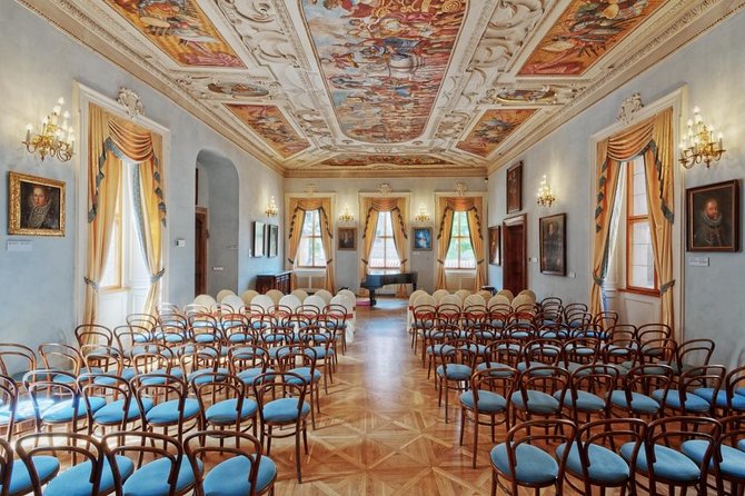 Lobkowicz Palace Concert in Prague Ticket - Reaching the palace inside Prague Castle