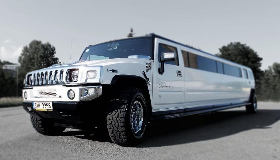 Long Hummer or Cadillac Limousine Party Ride - Key points before you book