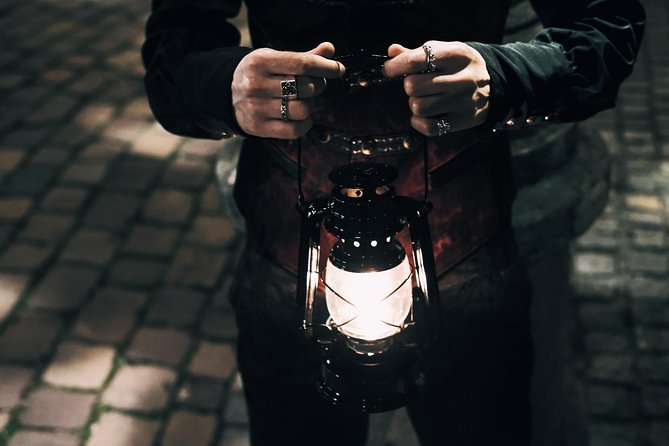 Mystery Tour at Charles Bridge and Prague Castle: Alchemy & Magic - Key points to know before you book