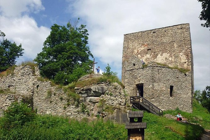 One day trips in the surroundings of Cesky Krumlov - Klet’ for forest views and a choice of effort