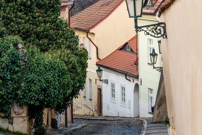 One Prague Tour: The Castle Side with local Food & Beer ️ - Prague Castle from outside