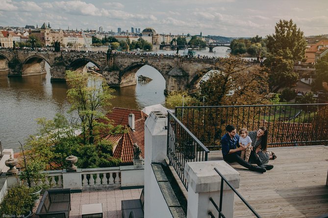 photoshoot in prague - Prague Castle and the long-distance view