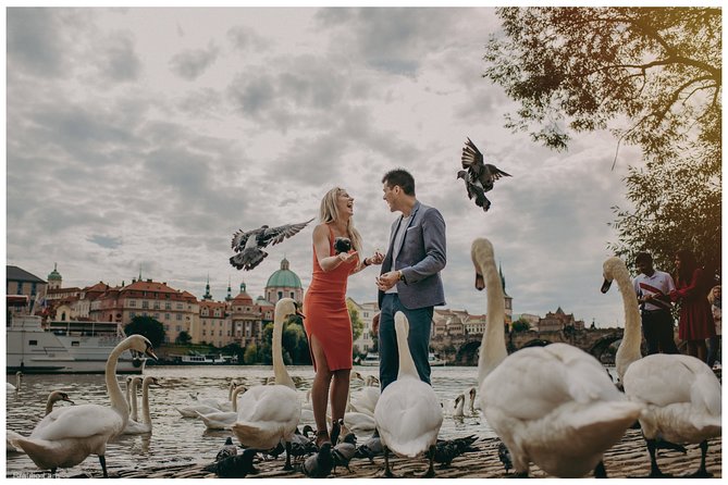 photoshoot in prague - Old Town Square and the Prague city backdrop