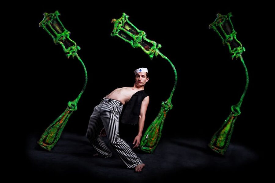 Prague: 1.5-Hour Black Light Theater Srnec Performance - Practical Tips for a Smoother Visit