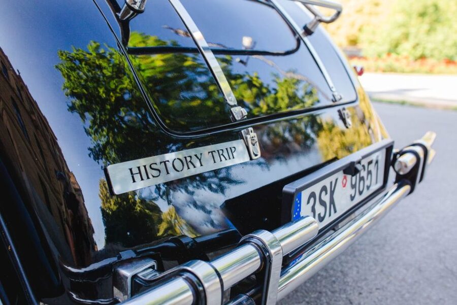Prague: 1-Hour Private Tour in Vintage Car - Rudolfinum, Clementinum, and Old Town Square