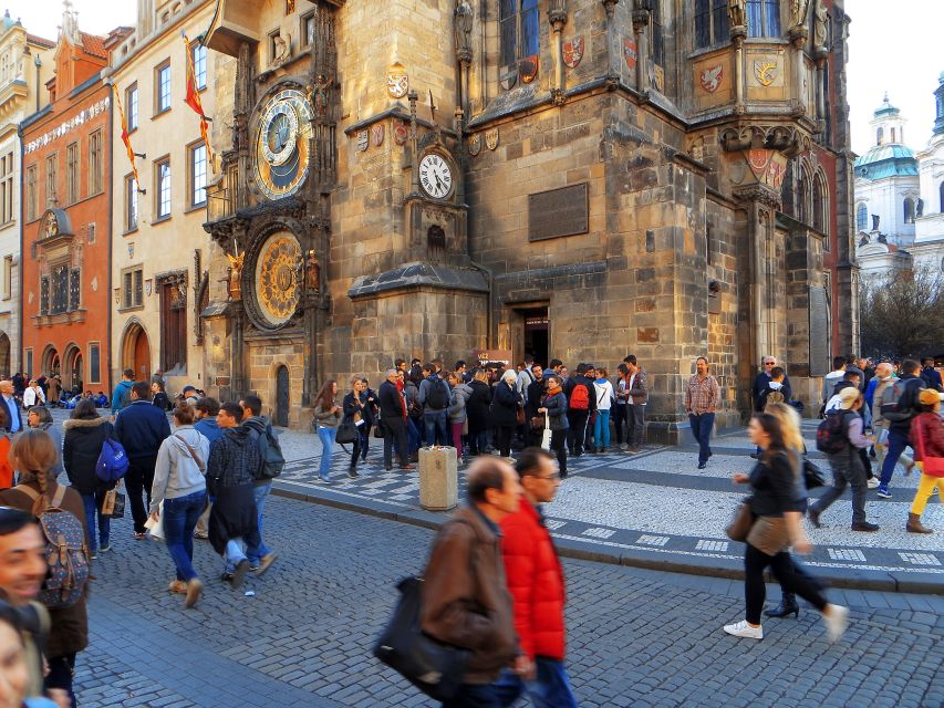 Prague: 2-Hour Old Town and Jewish Ghetto Walking Tour - What you will not see inside