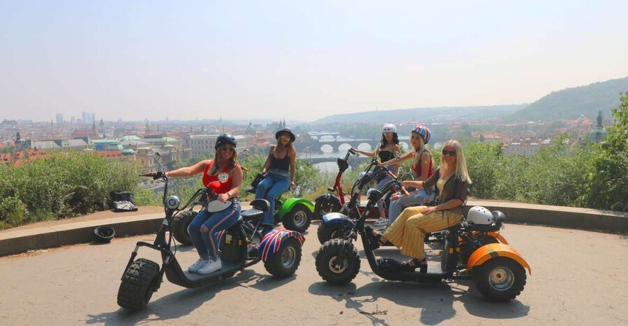 Prague: 2-Hour Trike Live Guided Tour of Old Town - Weather, clothing, and riding comfort