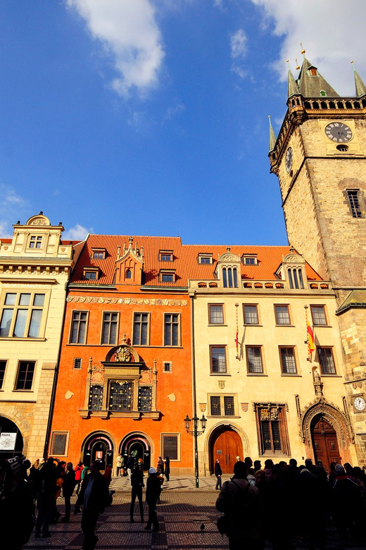 Prague: 2 hours city tour + 1 hour boat cruise - What the one-hour Vltava cruise adds