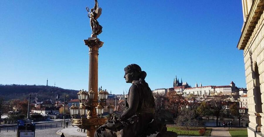 Prague 3-Hour Architectural Tour - What the guide’s role adds