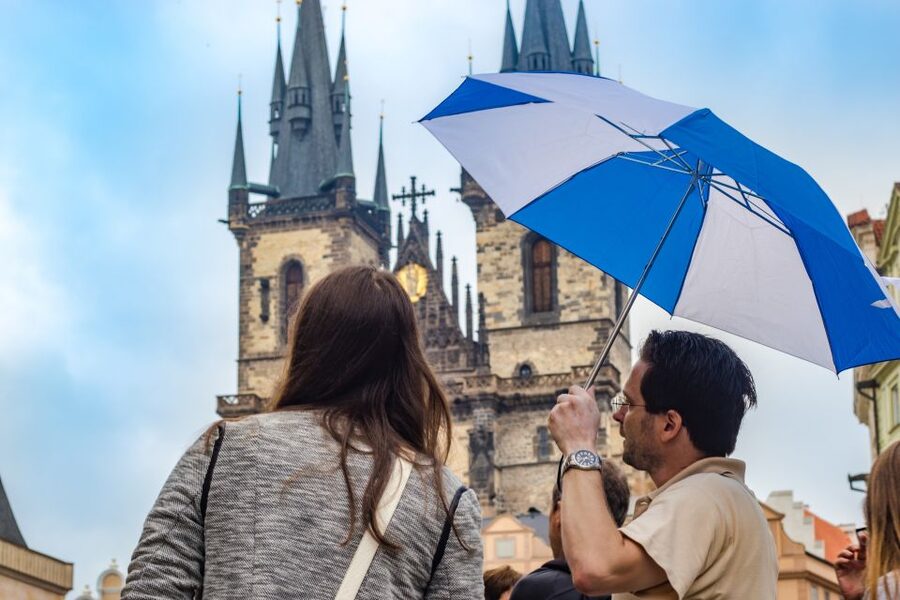 Prague: 3-Hour Walking Tour of Old Town & Prague Castle - Starting near Old Town Square and the Astronomical Clock