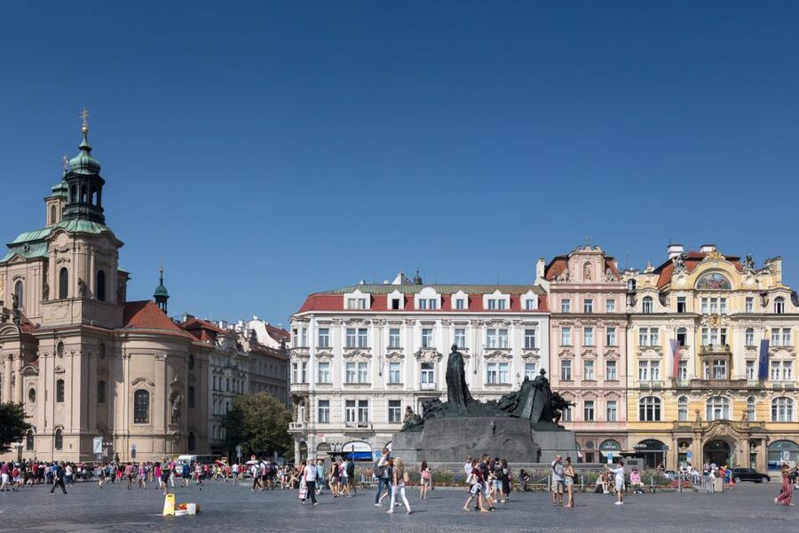 Prague: 4-Hour Segway and Scooter Tour with Lunch and Drinks - What to wear and how to prepare