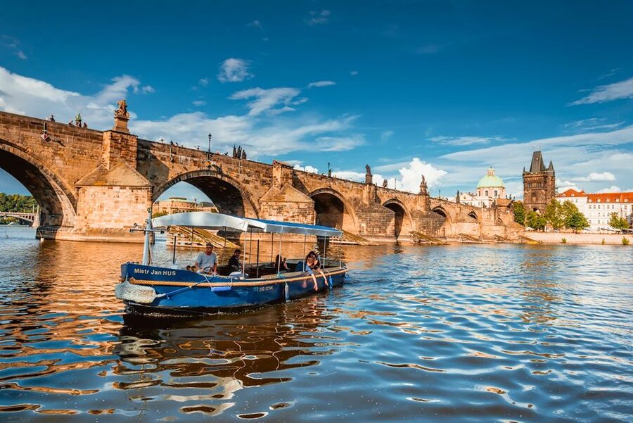 Prague: 45-Minute Sightseeing Cruise to Devil's Channel - Is $25 good value for Prague?