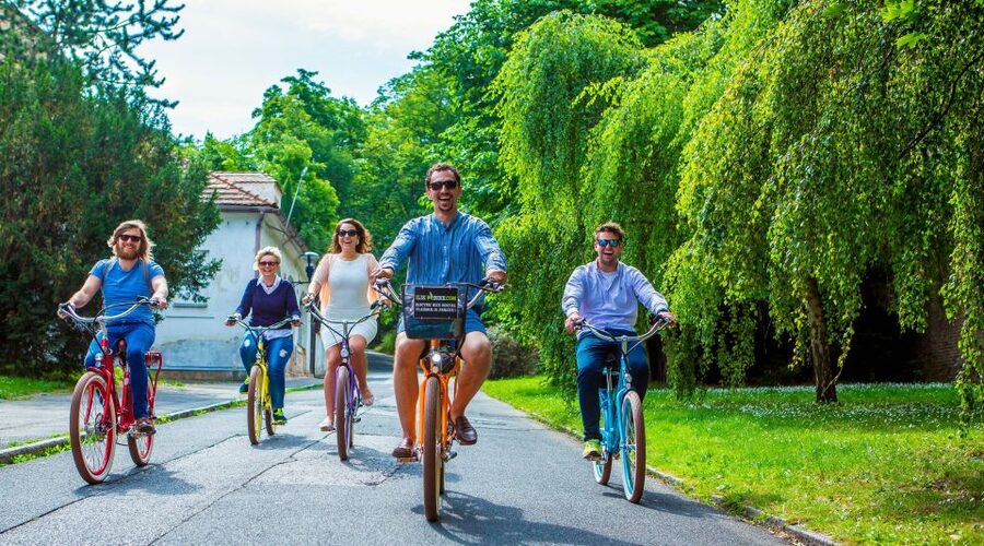 Prague: 7 Best Viewpoints of Prague E-Bike Tour - Lesser Town, Kampa Island, and the Lennon Wall