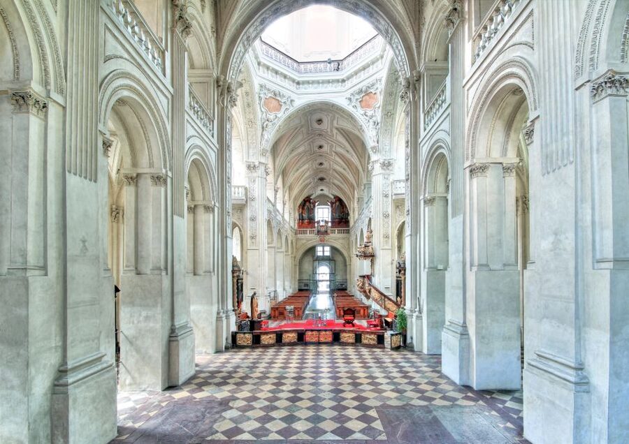 Prague: A. Vivaldi Four Seasons at St. Salvator Church - Why St. Salvator Church makes the music special