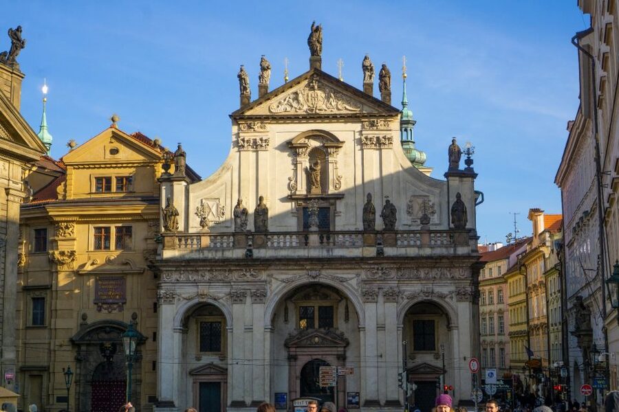 Prague: A. Vivaldi Four Seasons at St. Salvator Church - The one-hour program, piece by piece