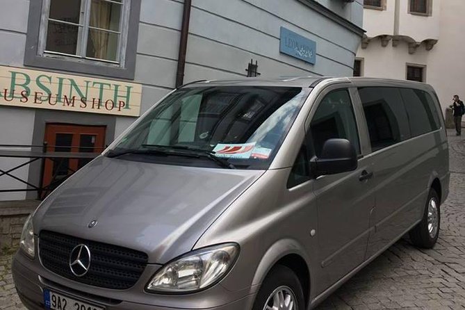PRAGUE AIRPORT - CITY TRANSFERS in Spanish - Spanish-speaking help when you first arrive