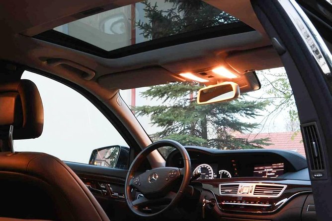 Prague airport luxury transfer by a Mercedes Benz S class - What the Mercedes S Class adds