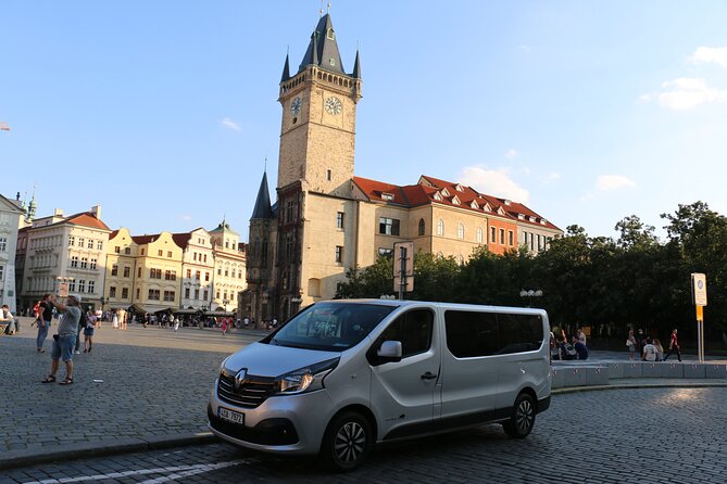 Prague Airport Transfers, Praga Aeropuerto Traslados, ESPAŇOL-ENG - Hotel to airport: a calmer departure