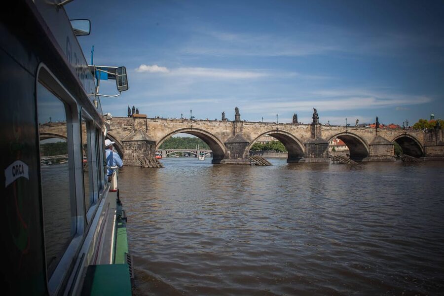 Prague: An unforgettable 2-hour cruise on the Vltava River. - Prague Castle from the river
