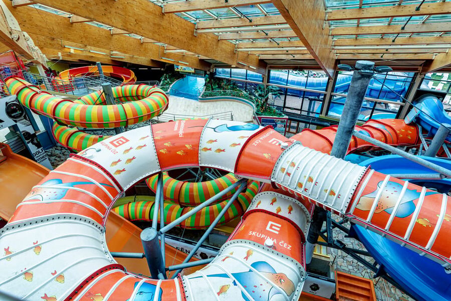 Prague: Aquapalace Indoor/Outdoor Water Park Ticket - Adding Sauna World and spa time