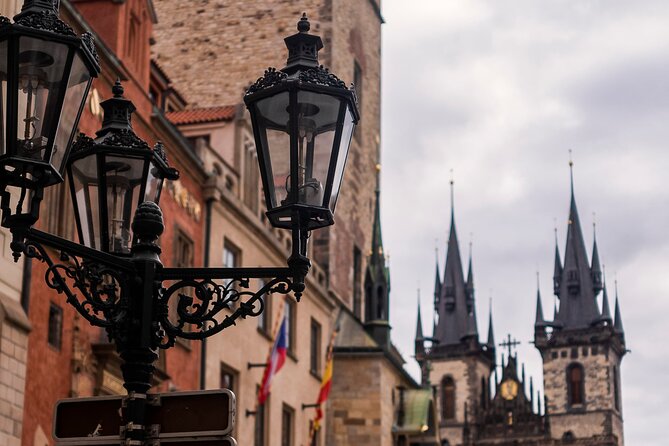 Prague Astronomical Clock Tower Ticket+20min Intro & opt. E-guide - Timing, crowds, and practical planning