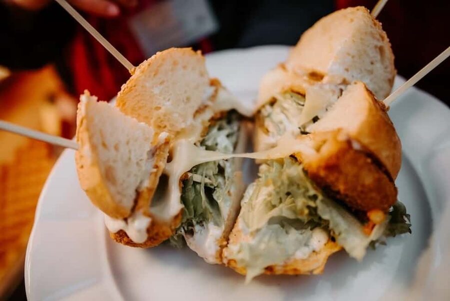 Prague: Award-Winning Old Town Food Tour with Four Drinks - What the $163 price really covers