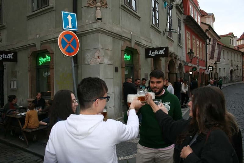 Prague Beer History: Highlights Tour with Tasting - Four pubs, four chances to understand Czech beer