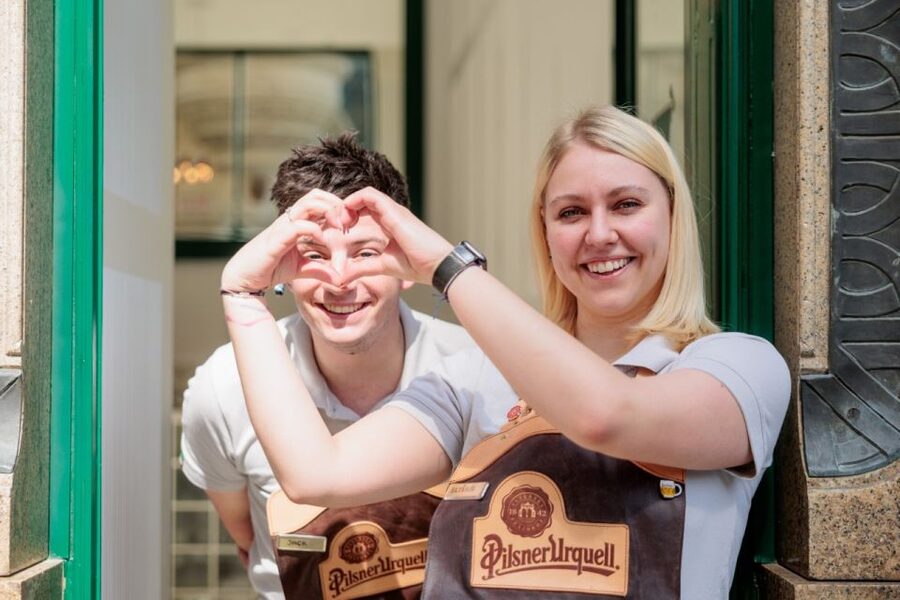 Prague: Beer Pouring Class at Pilsner Urquell Experience - Becoming a tapster, at least for an hour