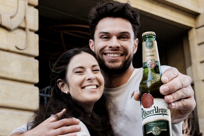 Prague Beer Pouring Class at Pilsner Urquell - Why foam changes the drinking experience