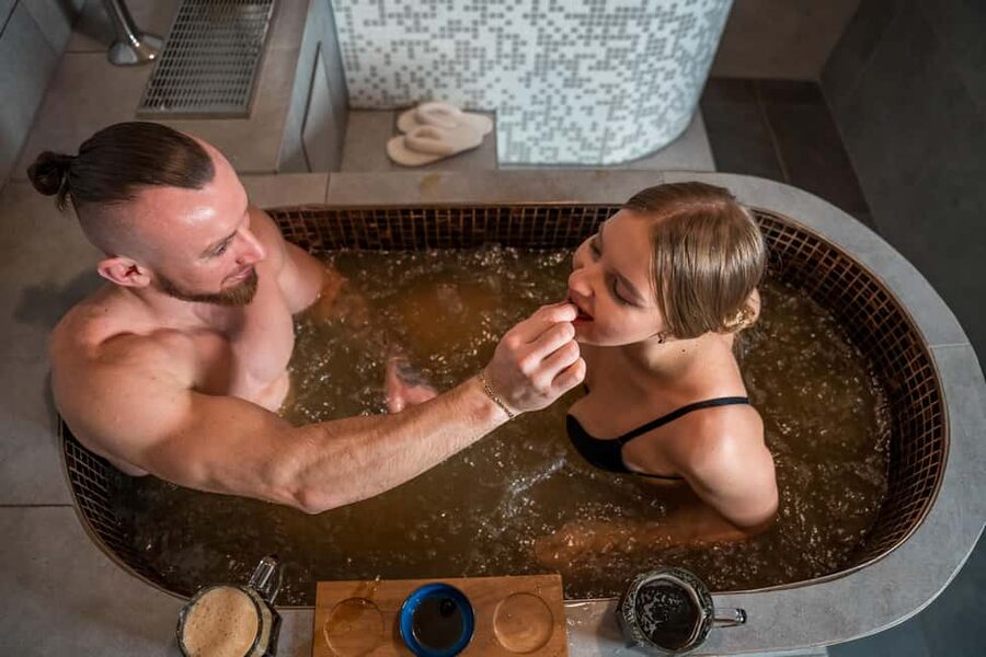 Prague: Beer Spa Experience with Unlimited Beer and Sauna - Who Will Enjoy This Prague Experience?