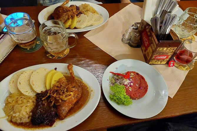 Prague Beer Tasting - 8 types of Czech beer included - How to get the most from the eight pours